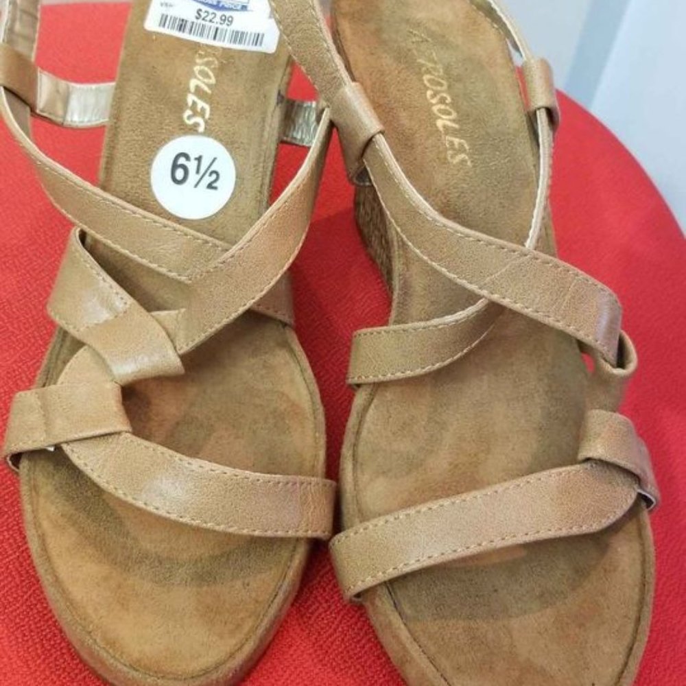 Aerosoles wedge sandals